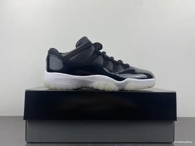 Low Air 72-10 Jordan Retro AV2187-001 11 0514